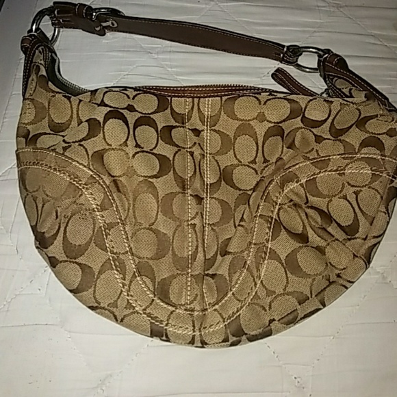 Coach purse - Picture 2 of 3